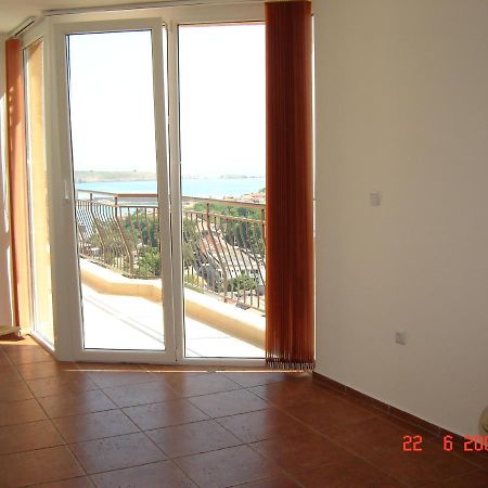 Ferienwohnung Panoramic Penthouse Sosopol Exterior foto