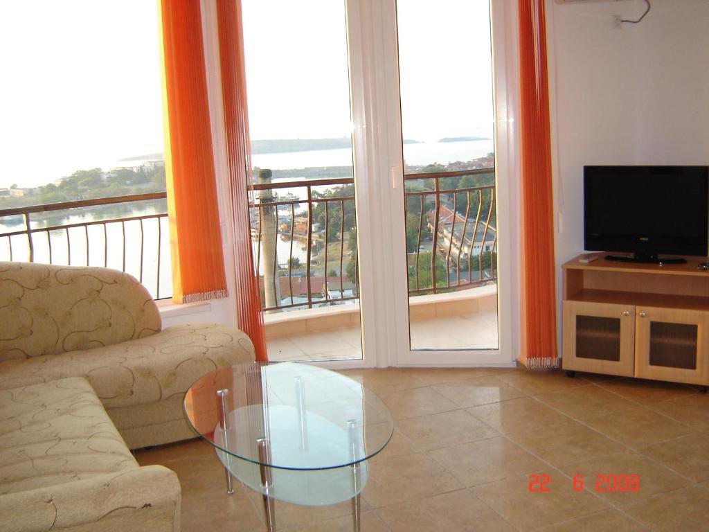 Ferienwohnung Panoramic Penthouse Sosopol Zimmer foto